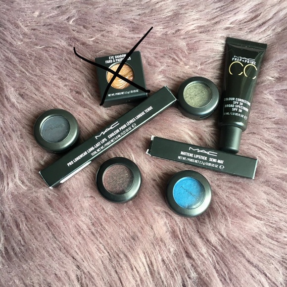 M.A.C : Eyeshadow